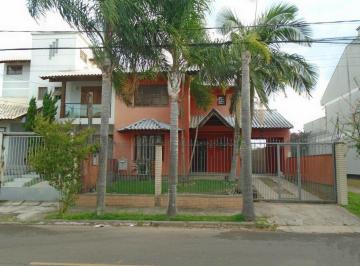 Casa · 200m² · 2 Quartos · 3 Vagas · Sobrado em Cachoeirinha
