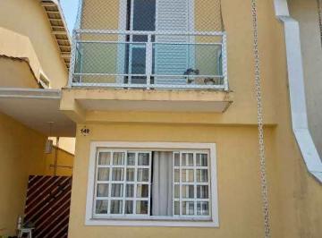Casa · 165m² · 2 Quartos · 2 Vagas · i