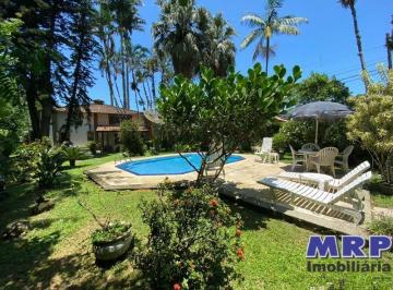 Foto 01 · Casa com piscina a venda em Ubatuba, próximo à praia da Maranduba e das Cachoeiras!