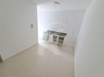 Casa · 35m² · 1 Quarto · Apartamento com 1 quarto, sala, cozinha americana, banheiro, quintal