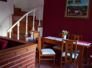 Casa de 3 quartos, São Paulo · CAMPO LIMPO SOBRADO C/ 3 DORMS; 1 SUÍTE, 2 VAGAS C/ CHURRASQUEIRA.
