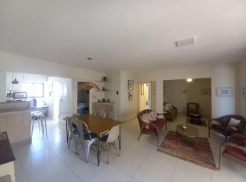 Apartamento de 3 quartos, Guarujá · Lindo apartamento frente ao mar terraço gourmet