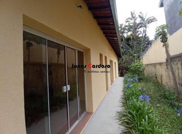 Foto 01 · Casa adaptada para salas de aula ou consultórios, está venda no Mogi Moderno. Inspire-se por R$950 m