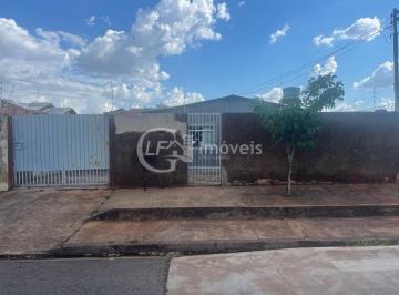 Foto 01 · Casa à venda em Campo Grande-MS: 3 quartos, 3 salas, 1 banheiro, 5 vagas de garagem, 144m² no Jardim
