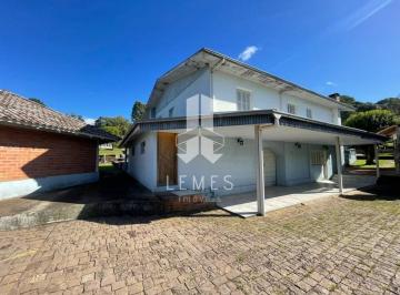 Casa · 210m² ·
- Excelente casa comercial, IDEAL PARA ESCOLA INFANTIL;
- Medindo 30x 70;
- Amp