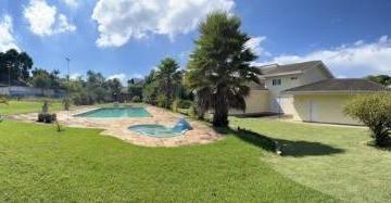 Foto 01 · Casa de alto padrão térrea com piscina e quadra de tênis a venda na  MALOTA Jundiaí