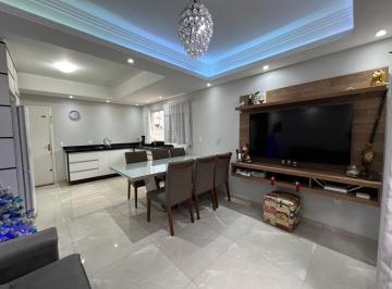 Casa · 80m² · 2 Quartos · 4 Vagas · Casa com piscina em São José - Forquilhas - Santa Felicidade