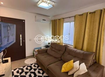 Foto 01 · Casa em condomínio para aluguel, 3 quartos, 1 suíte, 2 vagas, Jardim Inconfidência - Uberlândia/MG