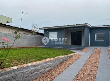Casa · 80m² · 3 Quartos · 2 Vagas · Casa no Bairro Feitoria