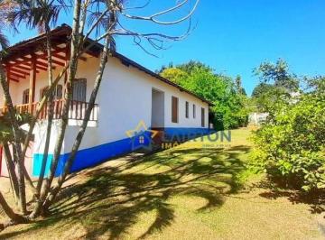 c70ac2f2f5924c5ca994dbe1be6bda63b53d9dc3 · Ampla Chácara de 1000m² com 4 Dormitórios e Piscina em Chácaras Fernão Dias, Atibaia
