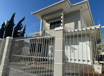 Casa · 160m² · 3 Quartos · 2 Vagas · Casa Alto Padrão em Pagani, Palhoça/SC (Mobiliada)