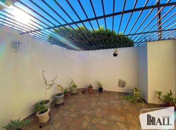 Casa de 3 quartos, São José do Rio Preto · Casa com 3 dorms, Jardim Nazareth, São José do Rio Preto - R$ 520 mil, Cod: 9830