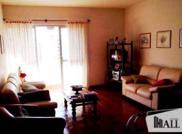 Apartamento · 126m² · 3 Quartos · 1 Vaga · Apartamento com 3 dorms, Centro, São José do Rio Preto - R$ 399 mil, Cod: 578
