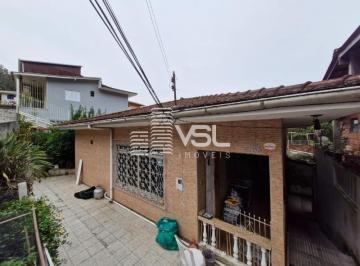 Foto 08 · Casa com 3 dormitórios sendo 1 suite, mais porão com 3 dormitórios