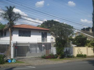 Casa de 3 quartos, Curitiba · Oportunidade imperdível, excelente imóvel à venda, uma família ainda mais feliz!