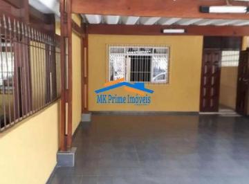 Casa · 213m² · 3 Quartos · 3 Vagas · Casa com 3 quartos com Armários sendo 1 Suíte e 3 Vagas.
