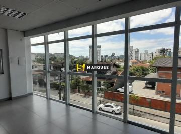 Comercial · 152m² · 1 Vaga · Sala Comercial no Bairro Santo Antônio em Joinville
