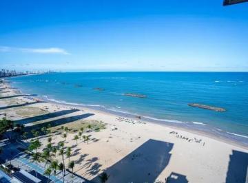 Apartamento de 4 quartos, Jaboatão dos Guararapes · Apto com 4 quartos, sendo duas suítes e lazer beira mar de Candeias