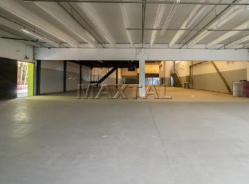 Comercial · 2000m² · 10 Vagas · Galpão comercial com 2.000m², altura de 5m, 2 mezaninos, escritórios, copa cozinha e banheiros.
