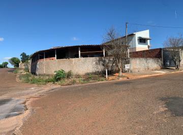 Foto 01 · Casa Térrea 180m2, 2 dormitórios, cozinha com sala integrada e banheiro. Em um terreno que mede 360m