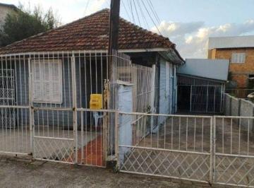 Casa · 120m² · 5 Quartos · 3 Vagas · Ótima oportunidade de Investimento. Terreno com 3 casas com entradas independent
