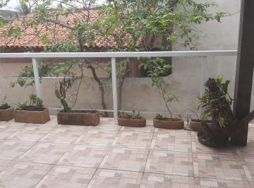 Apartamento de 1 quarto, Cabo Frio · Apto. Sobrado c/ Sala e Quarto c/ Varanda e Vaga Coberta à Venda