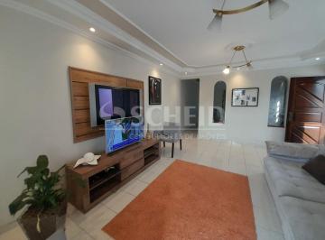 Casa · 241m² · 4 Quartos · 4 Vagas · Casa a venda na Vila Marari com 240m², 4 quartos sendo 4 suítes e 4 vagas