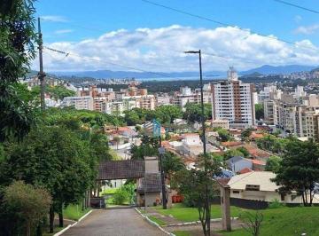 500a2b45fe21db4a1cecb12d843aea6a245458ee · Terreno À Venda em Condomínio Fechado no Córrego Grande, Florianópolis !!