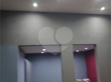 Área de Serviço · Salão Comercial à venda em Vila nova conceição - SP