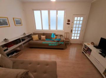 Apartamento · 74m² · 2 Quartos · Apartamento TÉRREO 2 DORMITÓRIOS NO GONZAGA EM SANTOS
