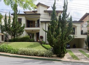 Jardim (Frente) · Casa em estilo toscano na rua mais privilegiada do condomínio