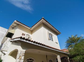 Casa · 390m² · 4 Quartos · 3 Vagas · Casa Duplex em Parque Flamboyant  -  Campos dos Goytacazes