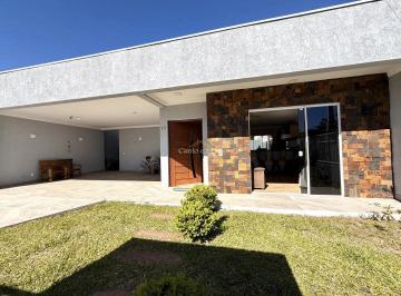Casa · 148m² · 3 Quartos · 2 Vagas · Casa com 3 dormitórios em Atlântida Sul