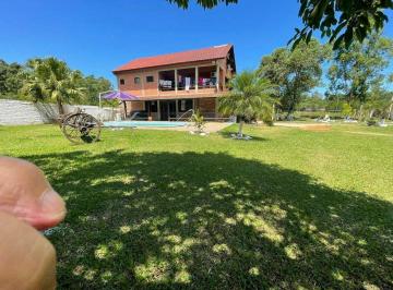 Rural · 2000m² · 6 Quartos · 2 Vagas · Sítio com duas belas casas