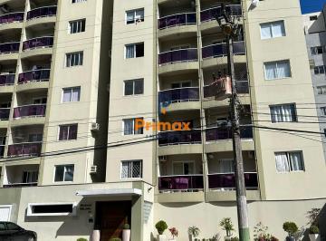 Apartamento · 2 Quartos · 1 Vaga · Apartamento de 2 quartos no Centro!