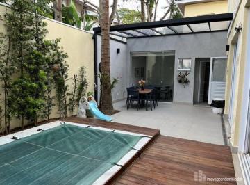 Casa de 4 quartos, São Paulo · Magnifica Casa de Condomínio  com 4 Quartos e 6 banheiros à Venda, 250 m²