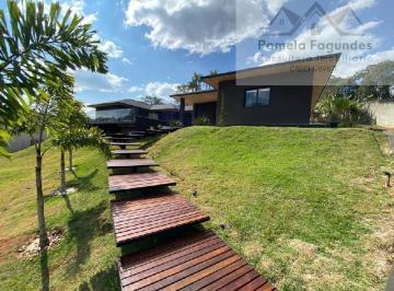 Foto 01 · Luxuosa casa em condomínio à venda em Bragança Paulista-SP, Condomínio Jardim das Palmeiras: 3 quart