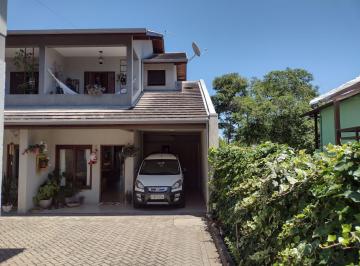 Casa de 2 quartos, Nova Petrópolis · Sobrado Mobiliado De 2 Quartos À Venda No Bairro Pousada Da Neve
