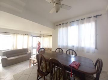 Apartamento de 3 quartos, Guarujá · Apartamento Guarujá uma quadra da praia