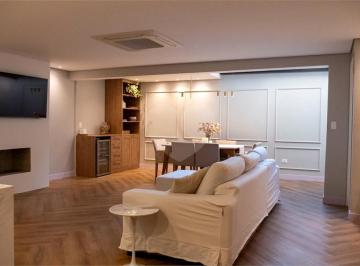 Casa · 169m² · 3 Quartos · 3 Vagas · Sobrado com 3 quartos à venda em Jardim - SP