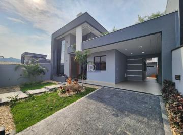 Casa · 109m² · 3 Quartos · 2 Vagas · Casa à venda no bairro Bela Vista - Palhoça/SC