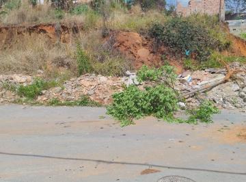 Terreno , Santa Luzia · Lote no Castanheira, Santa Luzia/ São Benedito