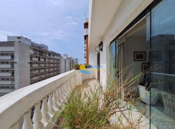 1a3b25255f177d9aa32222f781d2e4749b4d28b8 · Cobertura próximo à praia com vista — Pitangueiras — Guarujá