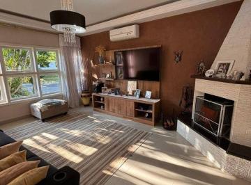 a92d280c394e11b6c136bed6b161b3b1296f8a96 · Casa com 5 dormitórios à venda, 450 m² por R$ 3.500.000,00 - Condomínio Arujá Hills I e II - Arujá/S