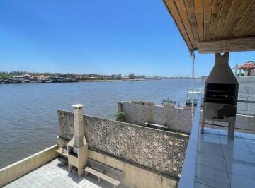 Apartamento · 8 Quartos · 3 Vagas · Prédio Beira Rio com 5 aptos, piscina, trapiche c/rampa p/lancha.