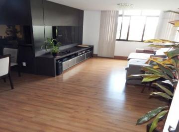 Apartamento de 3 quartos, Brasília · SQS 215, 3 QUARTOS, 1 SUÍTE, REFORMADO
