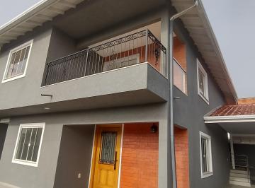 fachada · Venda de Casa dupla em Bombinhas, piso térreo 2 quartos, piso sup 3 quartos