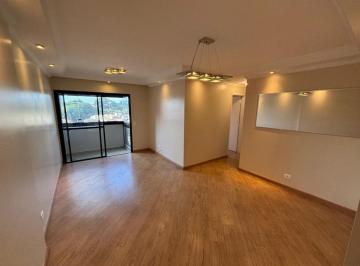 Apartamento Aluguel 80m² de 3 quartos · Amplo/ Ótima localização
