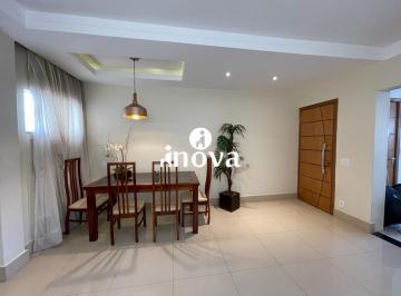 Apartamento · 102m² · 3 Quartos · 2 Vagas · Apartamento à venda, 3 quartos, 1 suíte, 2 vagas, Vila Olímpica - Uberaba/MG