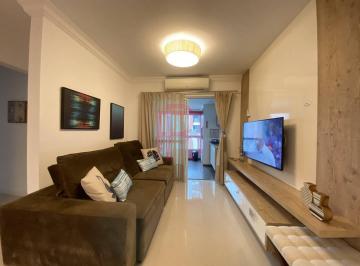 Apartamento · 80m² · 2 Quartos · 1 Vaga · Apartamento mobiliado e equipado para Locação Anual na Praia Brava